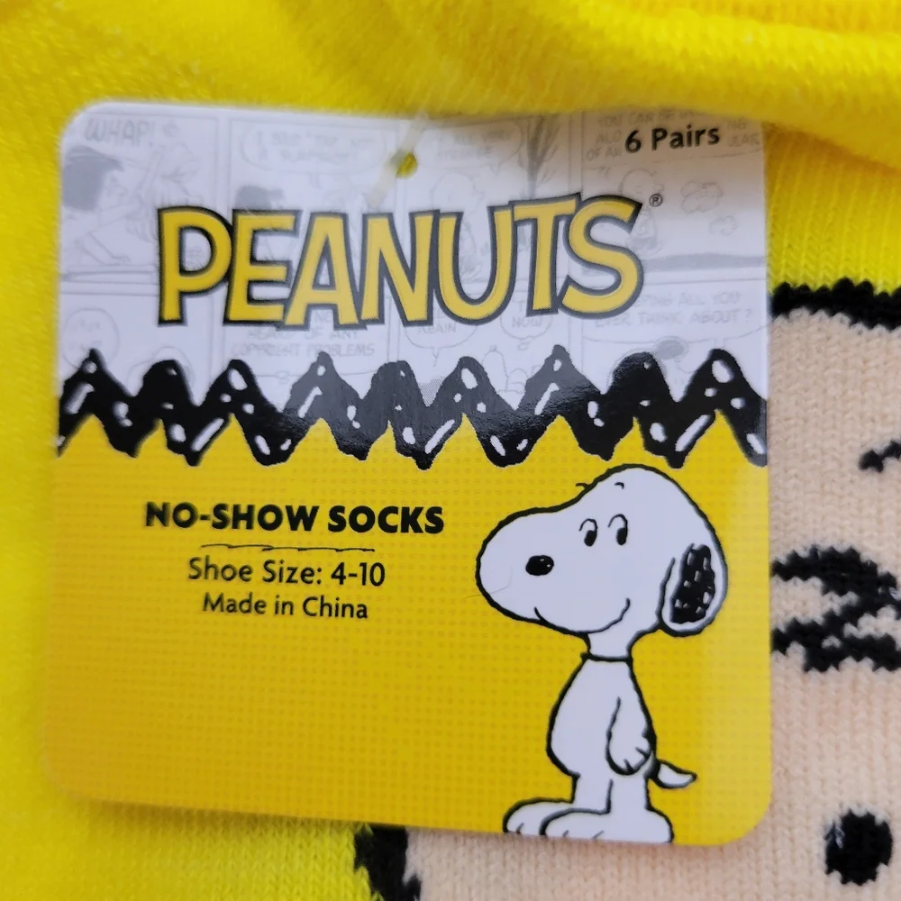 Peanuts Women Bright Yellow Snoopy Ankle No-Show Socks 6 Pk Size 4-10 Nwt